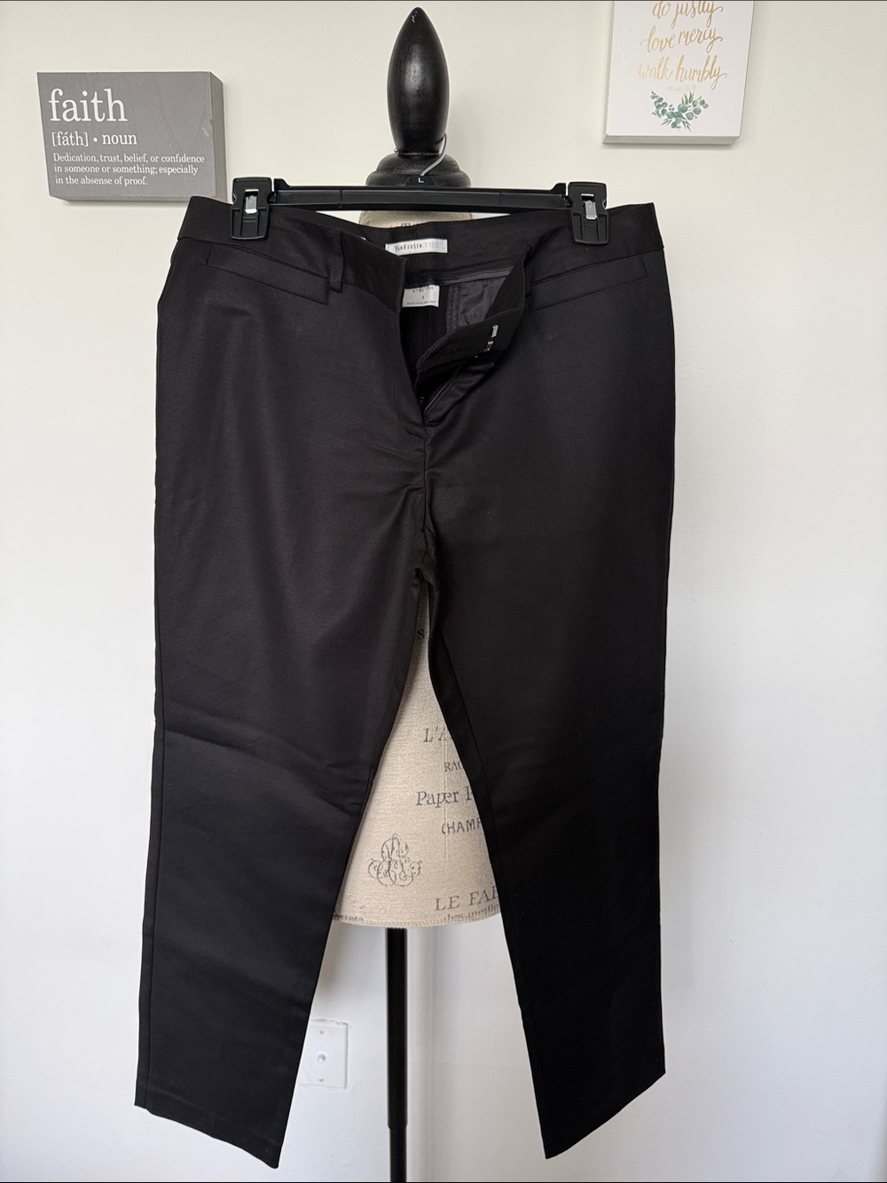 Van Heusen Black Slim Stretch Dress Pants